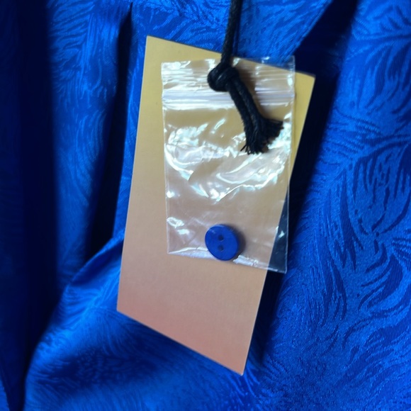 LE SUPERBE Montmartre Top In Blue - Picture 8 of 8